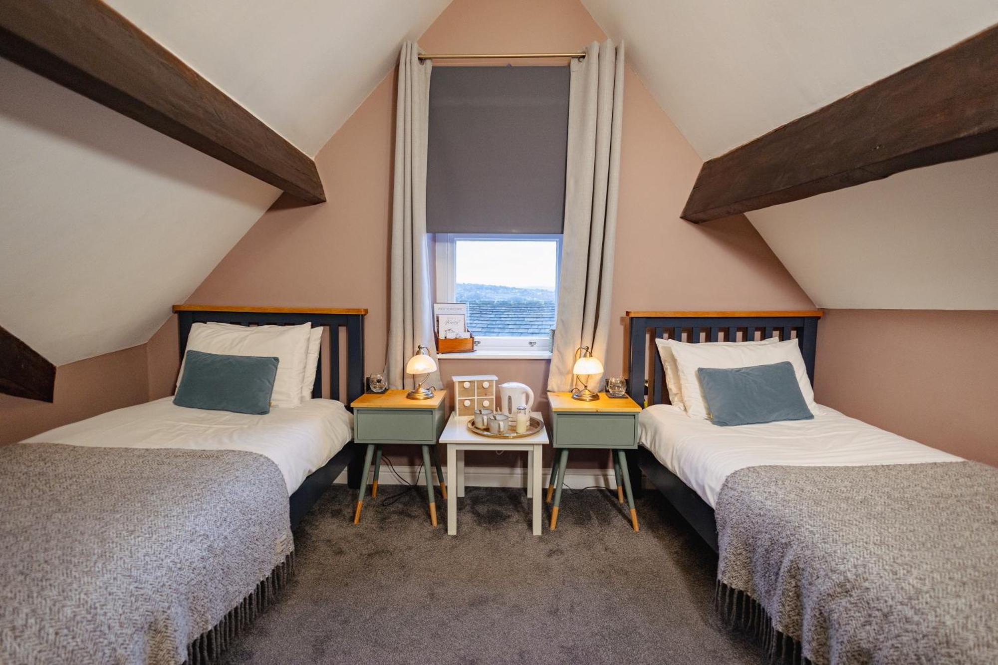 Weavers Guesthouse By Weavers Of Haworth Εξωτερικό φωτογραφία
